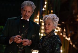 《魔法壞女巫》台美首周票房勇奪冠軍 楊紫瓊開金嗓唱跳