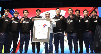 12強》台灣英雄見面會 球迷熱情讓球員都害羞