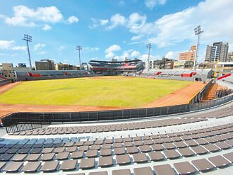 新竹棒球場趕不上明年中職