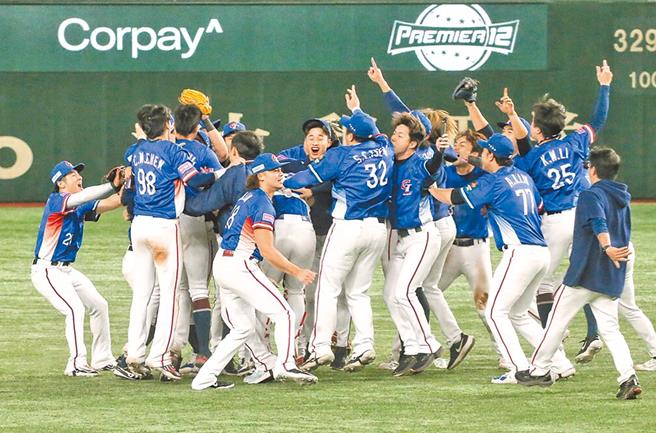 喜傑獅慶祝中華隊奪冠推出折扣活動，但後續不斷更改規則、聲稱官網遭駭客攻擊導致無法下單，遭網友洗版留負評。（示意圖／資料照）