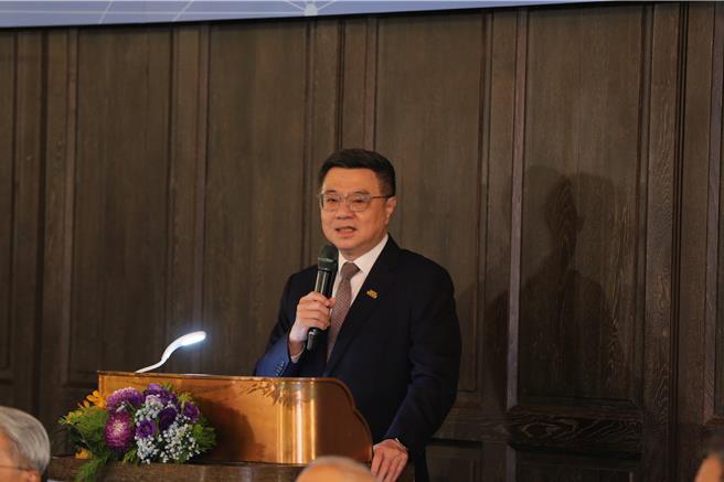 工商協進會今(26)舉行113年度工商早餐會，行政院長卓榮泰率17部會首長出席對談。(工商協進會提供)