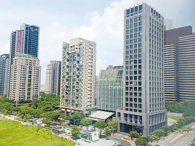 台中市府推動修正《台中市房屋稅徵收率自治條例》，全市約有51.2萬戶受影響。（陳淑娥攝）