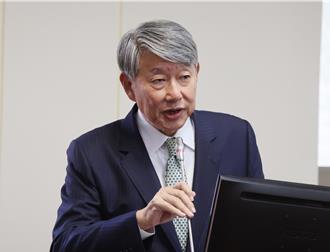 郭智輝喊政府兩管道拚加薪     目標上市櫃2027年起薪5萬