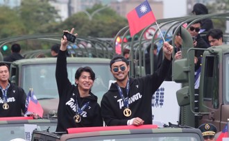 如果湘北稱霸全國？粉專酸「縣長會教流川楓」：球投高一點