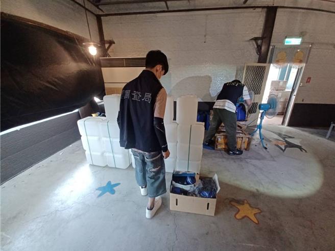 调查局在安居缉毒专案查获「喵喵」先驱原料1公吨（调查局提供）