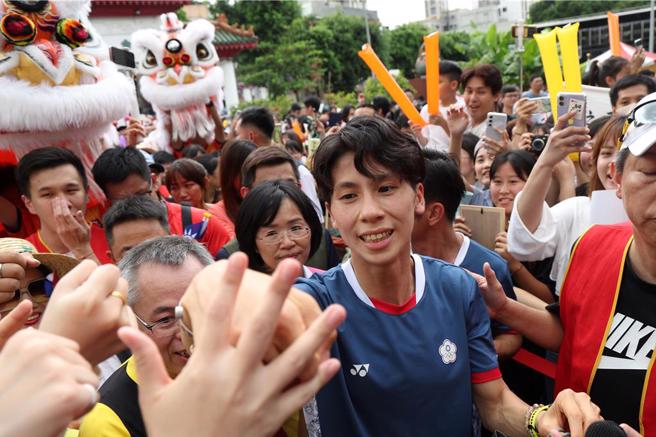 新北市长侯友宜今（27）日在脸书表示，「林郁婷是新北的女儿，台湾的骄傲，世界的金牌，绝对不会被恶意的攻击打败」。（资料照／邓博仁摄）