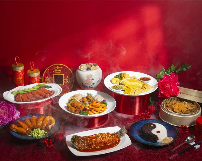 「上海醉月楼」推出6人份外带年菜，内含「瑶柱花胶响螺炖鸡汤」等8道佳肴，每套17888元加1成。 （图／台北远东香格里拉）