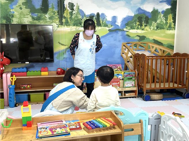 台东县政府首推临时托育政策，成为台东家长育儿的神队友。（蔡旻妤摄）