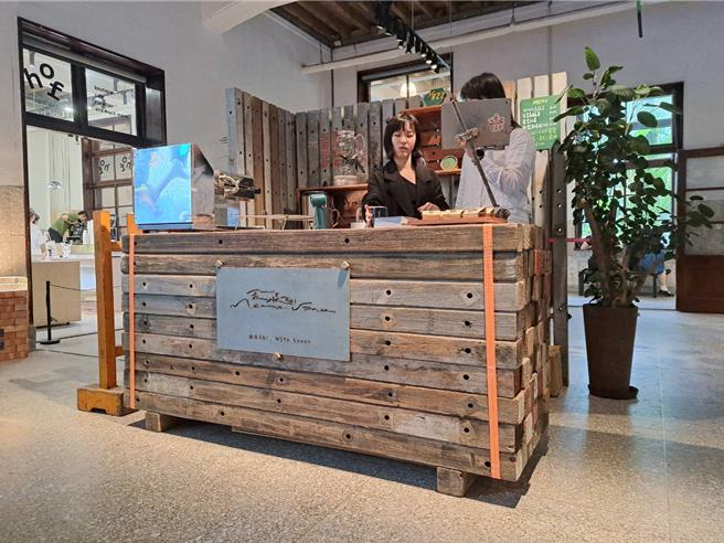 META Motion 2024  無用之用11月23日至12月8日在松菸A6-O109 辦公廳舍創意空間登場，歡迎民眾把握時間來。（温予菱攝）