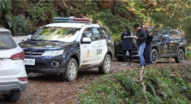 万丰部落黑熊巡守队的张姓男子，26日深夜上山更换观察黑熊生态摄影机的电池，却遭枪击身亡，检警调查中。（民眾提供／杨静茹南投传真）