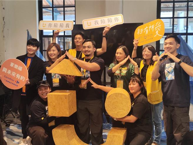 孩子的書屋目前也正籌備孩子的書屋實驗教育機構，盼建立弱勢孩子的自信心。（林良齊攝）