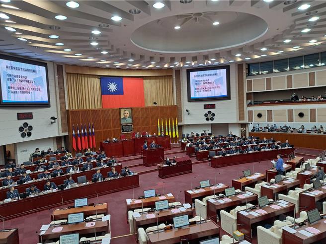 台北市长蒋万安28日表示，台北市未来会全面停徵娱乐税。（温予菱摄）