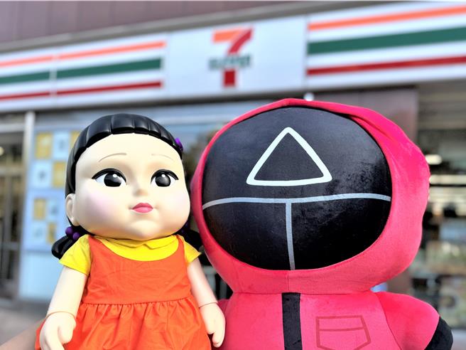 7-11加码推《鱿鱼游戏2》限定商品预购。（7-11提供／朱世凯台北传真）