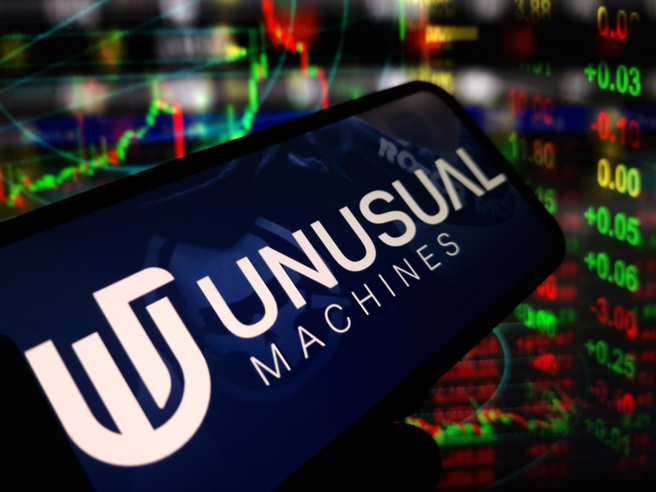 马斯克大讚无人机才是未来，带动无人机制造商Unusual Machines股价飙涨。（示意图/达志影像/shutterstock）
