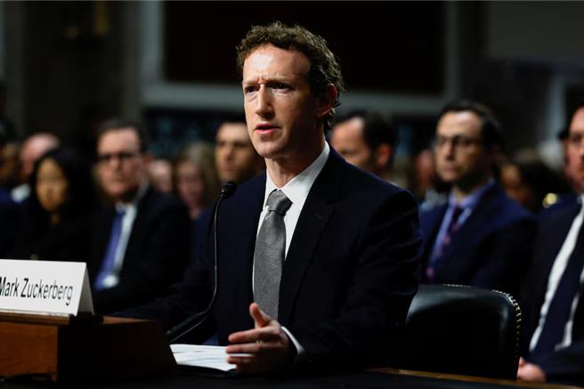 旗下拥有多个大型社群平台的Meta执行长祖克柏。（图／路透社）