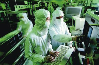 成大材料系子弟兵 半导体业新势力