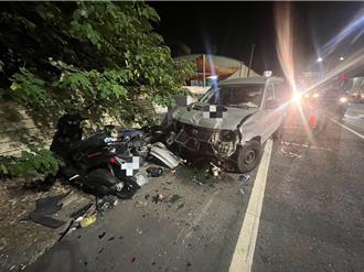台南廂型車衝撞停等紅燈9機車  6騎士受傷送醫