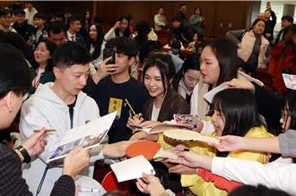 胡勇專欄》何不統戰大陸