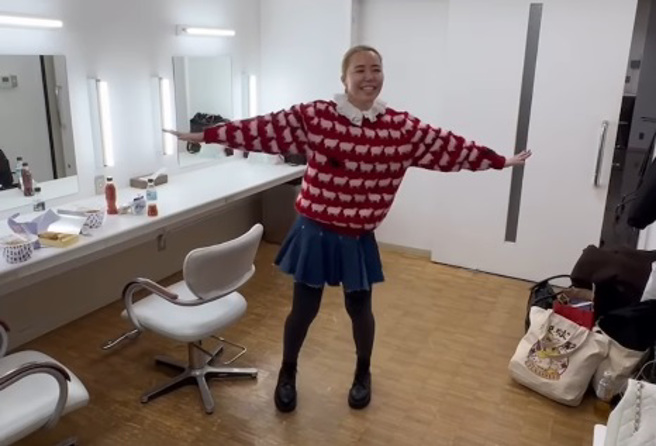 辰己凉介爱妻铃木瑟莉娜跳起「台湾尚勇」应援舞，圈粉台湾棒球迷。（图／翻摄自serenasuzuki0120 IG）