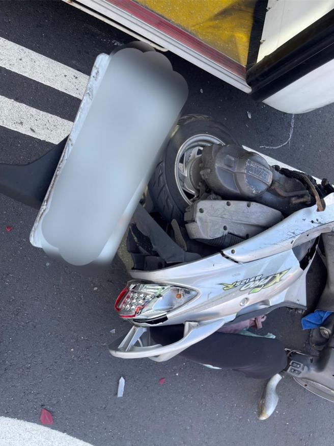 （翻摄照片／林郁平台北传真）