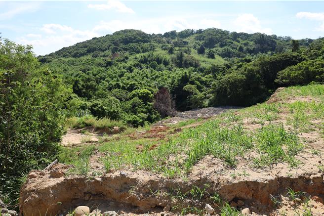 苗栗縣政府為杜絕非法棄土場問題，希望以合法土資場來一勞永逸。（示意圖，非當事土資場）（謝明俊攝）