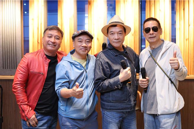 王中平、施孝荣、李明德及罗吉镇为即将开唱练团。（宽宏艺术提供）