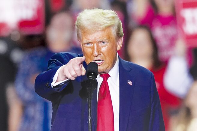 主计总处主计长陈淑姿表示，美国关税措施对台湾的影响，可能要到2026年后才会显现。图／美联社