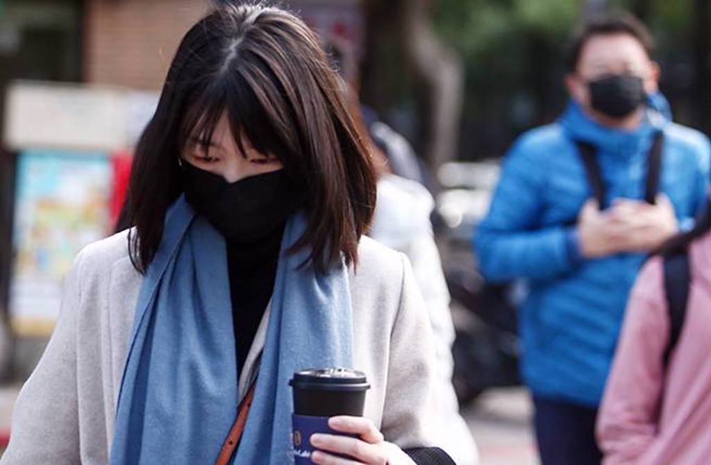 天氣》全台降溫最低15度!北台灣濕涼 下周一冷空氣又發威