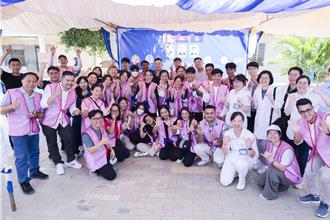 遠赴柬埔寨義診目睹貧困患者心痛 台灣醫護暖心助人