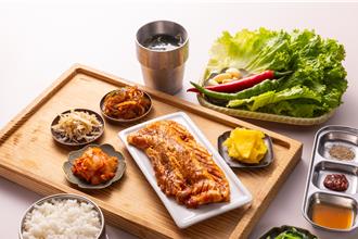 單人吃韓式烤肉288元起 日式燒肉身分證這3碼草蝦免費吃