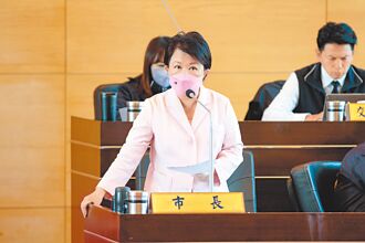 中火交锋 卓荣泰喊展现气度 卢秀燕：应以苍生为念