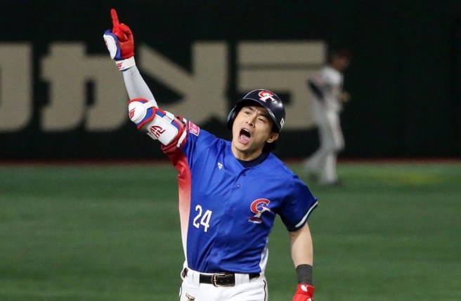 中华队夺冠后，「台湾队长」陈杰宪一跃成为全国大红人。(图／资料照)