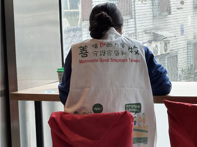 门诺会花莲善牧中心持续举办「李明荣先生奖学金」，29位孩子获奖鼓励。（王志伟摄）