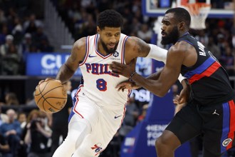 NBA》保羅喬治復出攜手馬克西飆分 七六人力拔活塞止敗