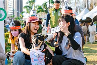 年度動保盛典！高雄毛孩音樂生活節 闖關、市集齊聚中央公園