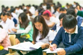 醫師國考遭爆「2／3是波波」！醫師痛批：衛福部失能大開門