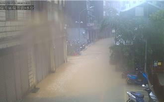 山陀兒重創瑞芳老街淹大水 議員找水利局會勘尋解方