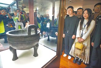 陸生團訪故宮 馬龍今體驗棒球