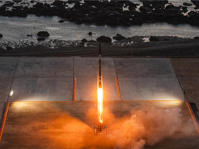 国科会8月公告国家发射场域候选场址，屏东县政府表达极力争取之意。图为九棚附近的屏东旭海火箭发射场上个月成功发射科研火箭的情况。（资料画面／国家太空中心提供）