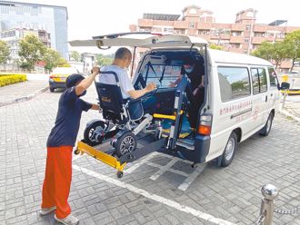 長照者福音！竹市12月起推出長照交通接送線上申請服務