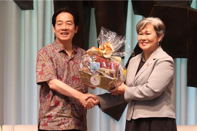 賴清德赴EWC演講 院長蘇珊妮：希望看到印太地區的和平 繁榮與穩定。（曾薏蘋攝）