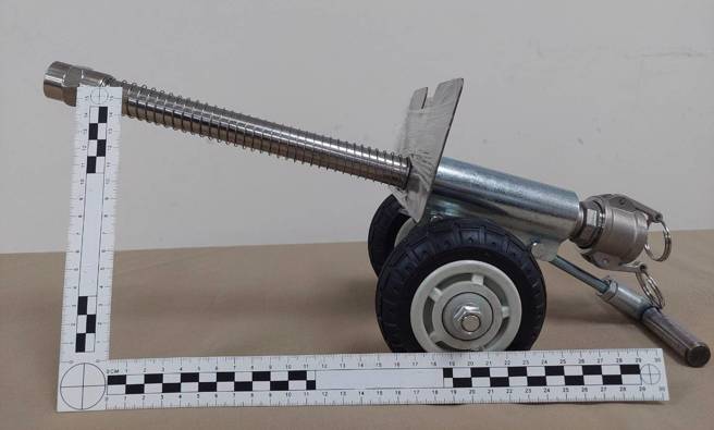 網購「微型槍砲」不只是玩具，慘了！因為具有殺傷力，已有7人被送法辦。（翻攝畫面）