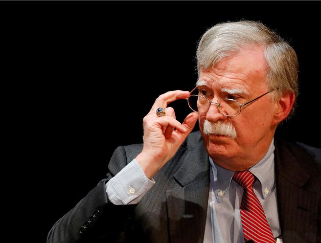 美國前國安顧問波頓將川普提名的FBI局長候選人巴特爾（Kash Patel），比作前蘇聯時期最令人畏懼的秘密警察頭子之一貝利亞。（路透社）