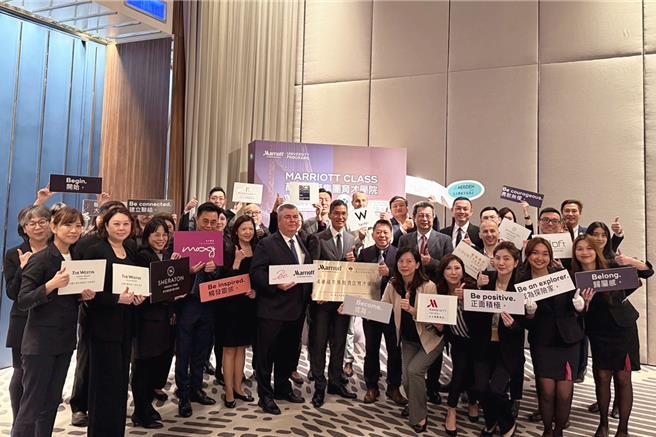 高餐大與萬豪國際等國際品牌酒店簽訂儲訓計畫，提供畢業生培訓晉階主管人才。（高餐大提供／郭良傑高雄傳真）