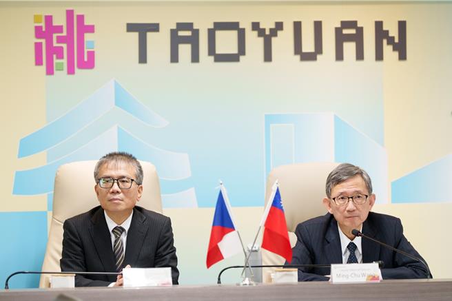 桃园与捷克布尔诺市线上对谈，力促技职合作交流。（秘书处提供）