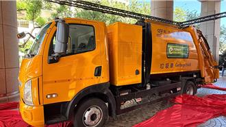 台韓攜手拚淨零轉型 國產電動垃圾車明年高雄上路