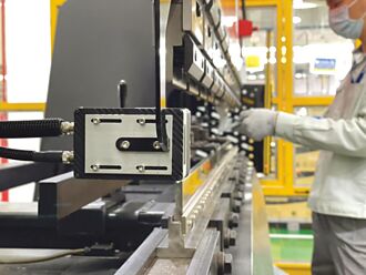 採購經理人指數 11月雙升