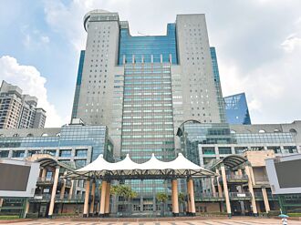 新北狼師性侵國中男生 停聘調查