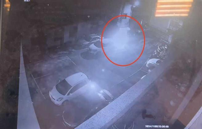 警方表示事发当时仅有拍到火光，无法根据住户指控就断言是林男所为。（图／翻摄画面）