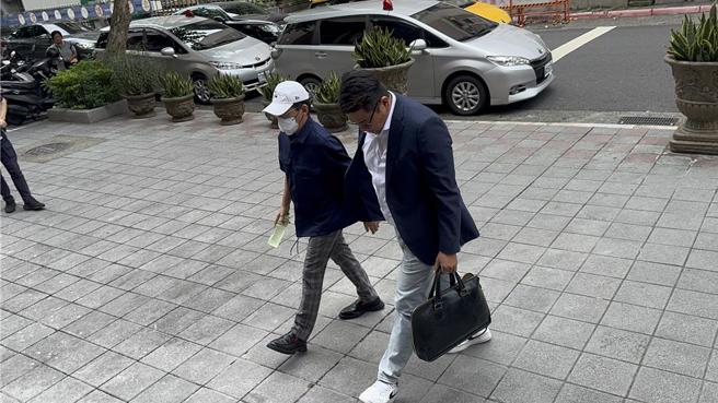 黄子佼涉在网路偷拍论坛购买少女不雅片。(中时资料库)